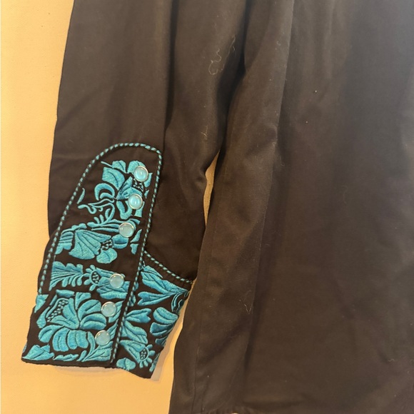 Scully Black Shirt with Turquoise Details - Picture 6 of 7